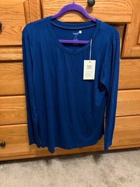 Kyte Baby Long Sleeve T-Shirt - XL NWT